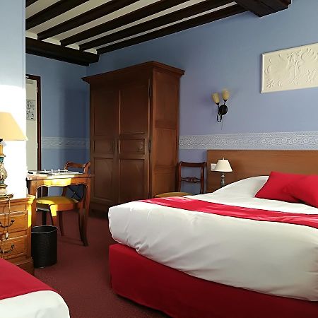Hostellerie Saint Martin- Logis Hotel Et Restaurant Creully sur Seulles ภายนอก รูปภาพ